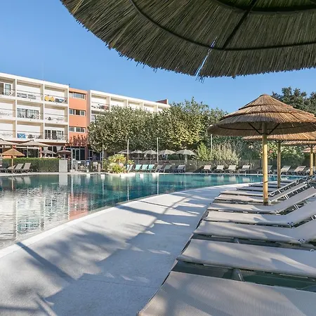 Üdülőközpont Club Le Capet